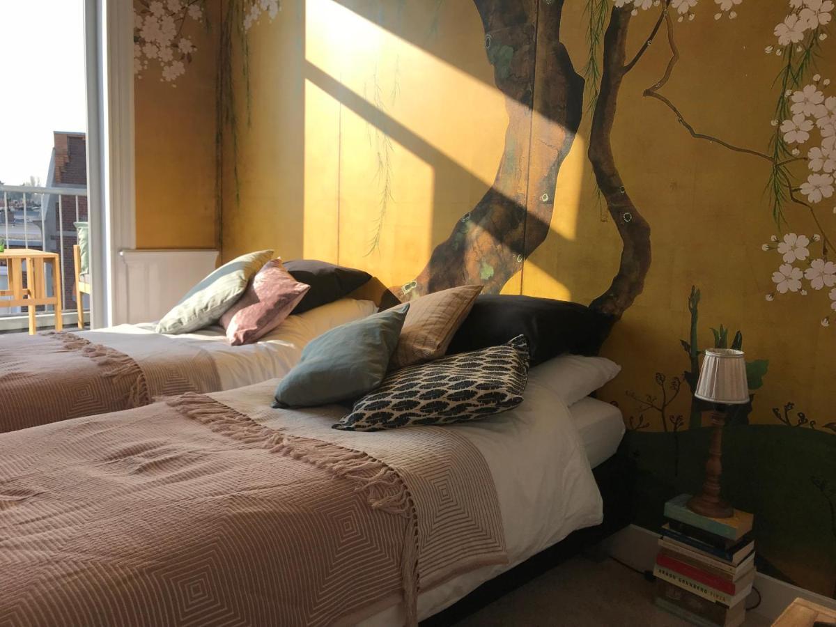 B&B Valkenbos Гаага Экстерьер фото